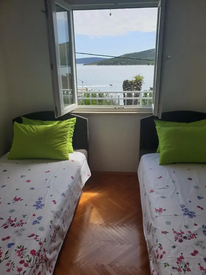 Apartment Villa Reminiscence Seget Vranjica Croatia